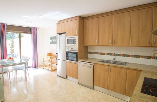 Calonge Villa | Villa Grazioza: Private Pool with Ocean and Mountain Views