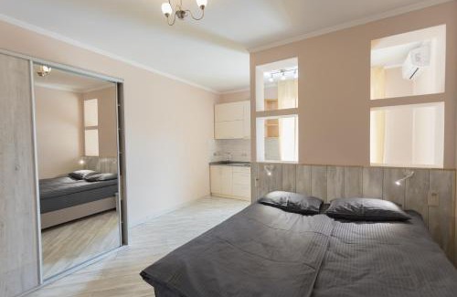 Berehove House | Villa Grey House: Child-Friendly Stay with 9.9 Rating