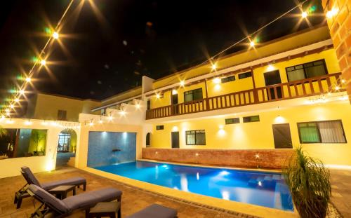 Chapala Centro Hotel | Villa Guadalupe: Oceanfront Retreat with Pool & Child Friendly