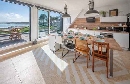 Guisseny House | Experience Villa Guissbeach: Oceanfront Spa Retreat