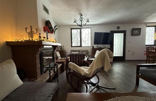 Chepelare Villa | Discover Villa Gusto: Pet-Friendly Retreat Near Pamporovo