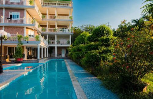 Luong Son Villa | Explore Villas in Vietnam with Pool & Family-Friendly Amenities