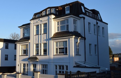 Ahlbeck Apartment | Villa Hamburg Appartement 03: Oceanfront Retreat Awaits