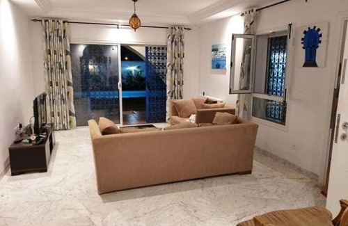 Azmour Villa | Experience Villa Hammem Lghazel with Inviting Pool Access