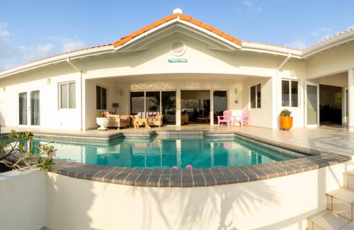 St. Marie Villa | Villa Happy View: Family-Friendly Retreat with Pool Access