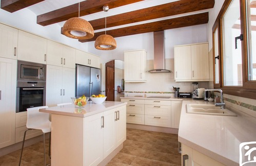 Tarraula Villa | Villa HARMONY by Abahana Villas