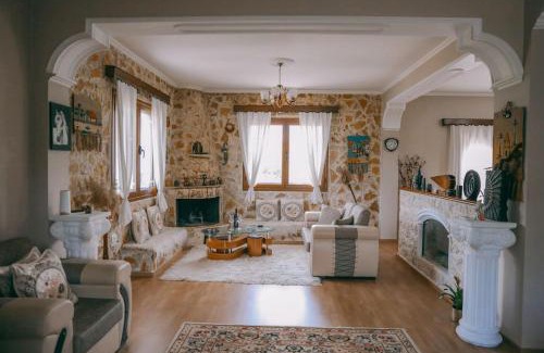 Berat Villa | Relax at Villa Harmony Haven in Beautiful Berat