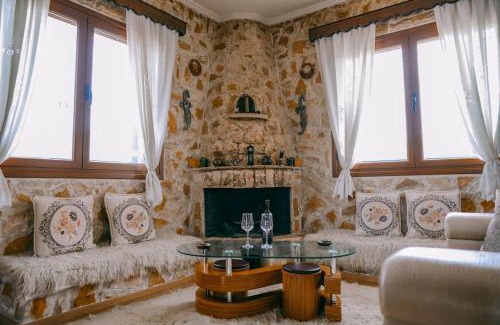 Berat Villa | Relax at Villa Harmony Haven in Beautiful Berat