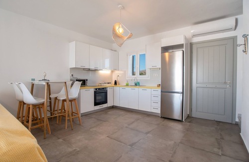 Kastraki Villa | Villa 'Helen Caelum': Ocean View, Pool & Pet Friendly