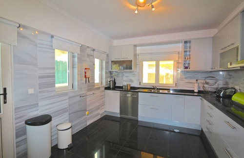 Vilamoura House | Villa Heloise: Private Pool, Table Tennis & Perfect for 8