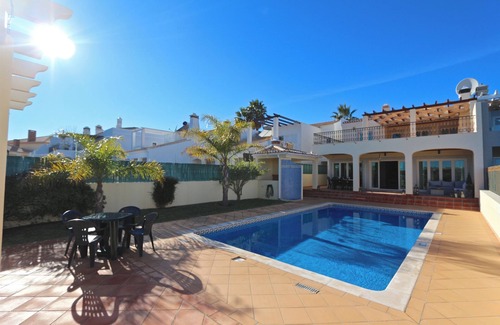 Vilamoura House | Villa Heloise: Private Pool, Table Tennis & Perfect for 8
