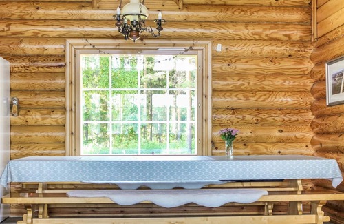 Pieksamaki House | Unforgettable Stay at Villa Hermanni with Spa & Lake View