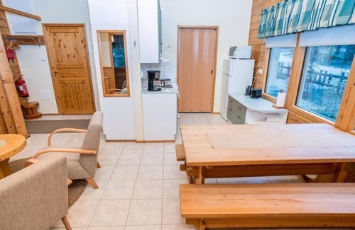 Kuusamo House | Relax at Villa Hilla with Breathtaking Lake Views & Spa