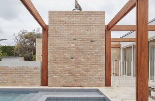 Sorrento Villa | Explore Sorrento Villa Coolin: A Pet-Friendly Retreat