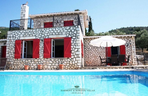 Lefkas Villa | Villa Horizon: Breathtaking Sunset Views of the Ionian Sea
