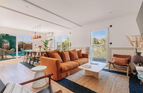 Biarritz Villa | Villa Horizonte: 4-Star Oasis with Pool & Hot Tub