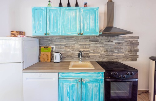 Klenovica House | Villa Turquoise Breeze: Oceanfront Retreat with Private Pool