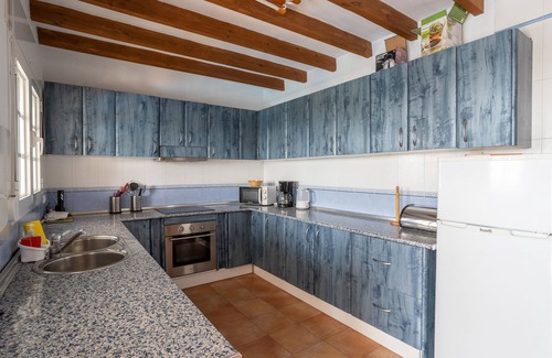 Competa Villa | Villa "Hugo": Scenic Sea & Mountain Views with Wi-Fi