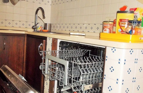 Castromediano House | Villa I 2 Lions: Garden-Level Retreat with Pool & Pet Friendly