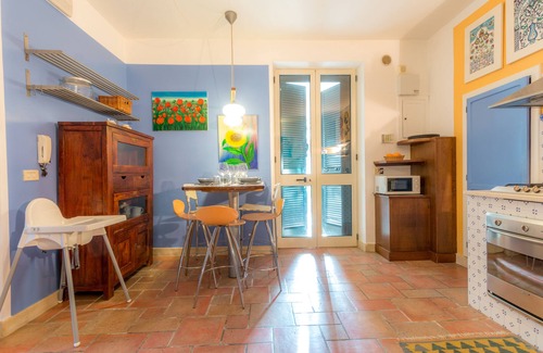 Castromediano House | Villa I 2 Lions: Garden-Level Retreat with Pool & Pet Friendly