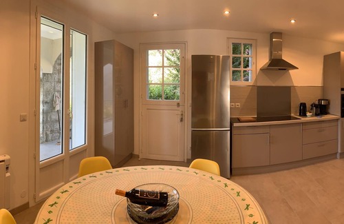 Sainte-Lucie-de-Tallano House | Villa Indivuelle: Scenic Views & Family-Friendly Amenities