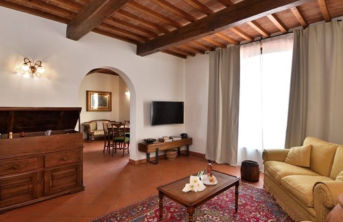 Castelfranco di Sopra Villa | Villa il Contento, Castelfranco Piandiscò, Arezzo and Cortona