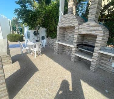 Zona Norte House | Relax at Villa I Mar Cartagena with Oceanfront Pool Access