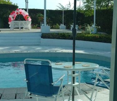 Zona Norte House | Relax at Villa I Mar Cartagena with Oceanfront Pool Access