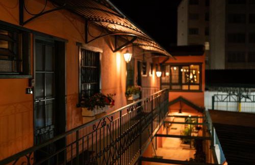 Serra Negra Apartment | Cozy Villa Ida: Pet-Friendly Suites in the Heart of Town