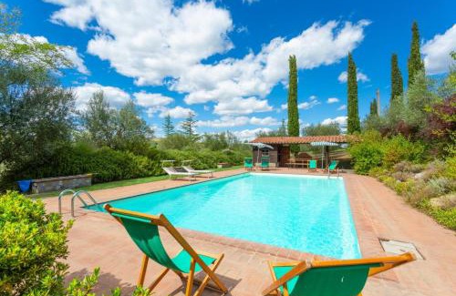Il Poggio Villa | Villa Il Giulione: Family-Friendly Retreat with Pool