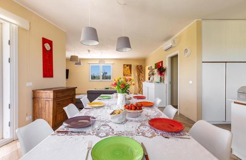Parati Villa | Villa Il Neto: 4-Star Retreat with Pool & Pet-Friendly Perks