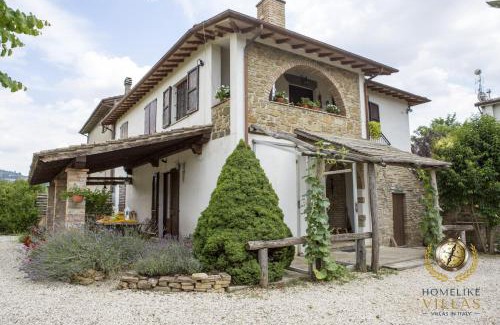 Montelovesco Villa | Discover Villa Il Segreto - Pet Friendly Homelike Getaway