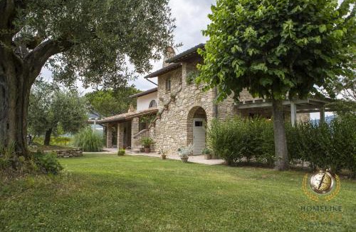 Montelovesco Villa | Discover Villa Il Segreto - Pet Friendly Homelike Getaway