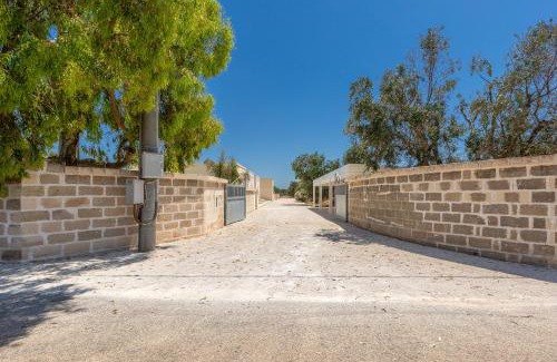 San Pietro in Bevagna Villa | Relaxing Villa Il Suono del Mare with Pool & Family Amenities