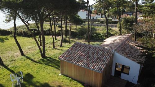 Rivedoux-Plage House | Oceanfront Villa Ile de Re with Garden Access to the Sea