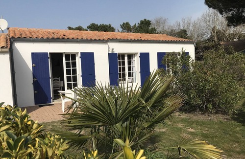Domino Villa | Beachside Villa Île d'Oleron DOMINO with Ocean Views