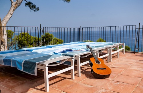 Begur Villa | Villa Illa Roja: Private Retreat with Oceanfront Views
