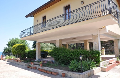 Costa Saracena-Castelluccio Villa | Serene Villa Steps from the Sea with Pool and Ocean Views