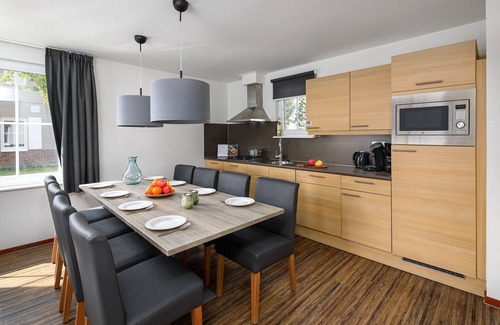 Arcen Villa | Elegant Villa with Pool and Family Amenities in De Maasduinen