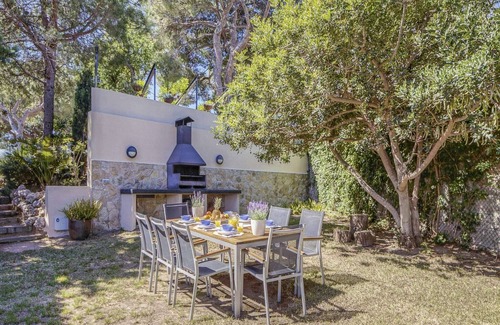 Arenys de Mar Villa | Guest Rated 9.8: Belvilla by OYO Villa with Ocean View Pool