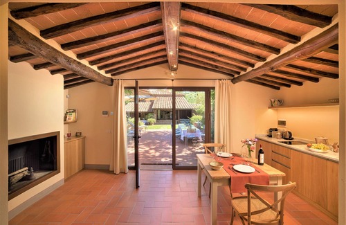 Castellina in Chianti Villa | Relaxing Villa in Castellina with Pool and Garden Oasis