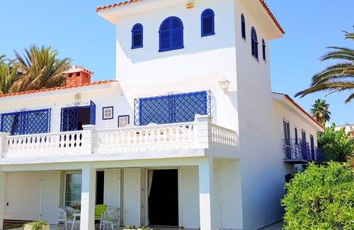 Vinaros Ski Chalet | Villa in Cala Puntal: Steps to the Beach with Ocean View