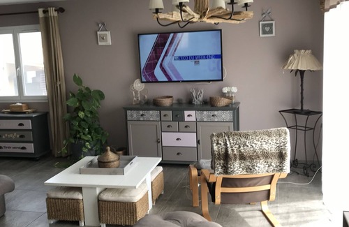Salin-de-Giraud Resort | Relaxing Villa in Camargue with Pool Near Sandy Beaches