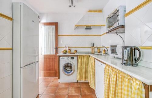 Carcabuey House | Pet-Friendly Retreat: Belvilla by OYO La Pililla Awaits