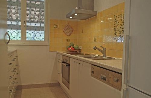 Pardigon Villa | Family-Friendly Villa Steps from the Sea in Cavalaire sur Mer
