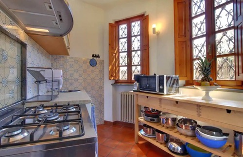 Ponte Agli Stolli Villa | Villa in Chianti: Private Pool, Garden & Pet-Friendly Retreat