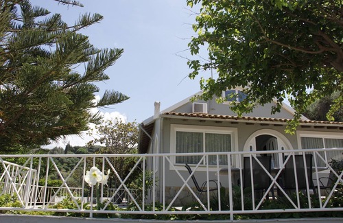 Termenades Villa | Seaside Villa Retreat in Corfu with Private Pool & Ocean View