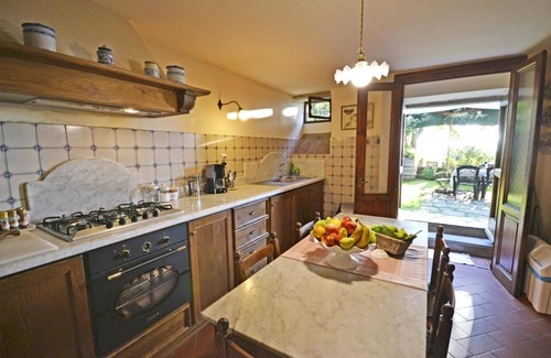 Cortona Villa | Elegant Villa in Cortona with Pool & Spa - Sleeps 12