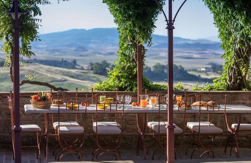 Fabbrica Villa | Villa in Fabbrica With Pool & Vineyard Views