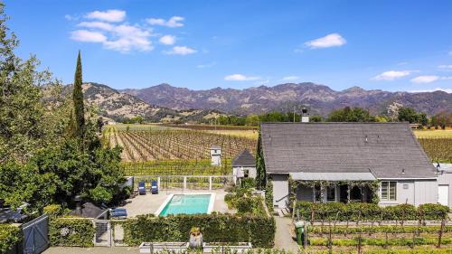 Calistoga Villa | Elegant Villa in French Chateau Estate with Pool in Napa
